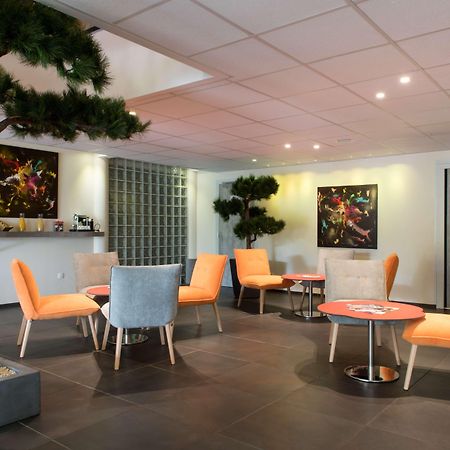 Hotel Kyriad La Rochelle Centre Ville Экстерьер фото