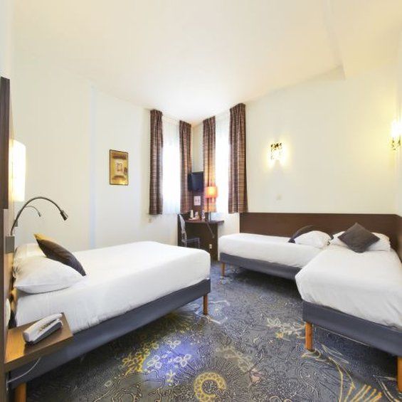 Hotel Kyriad La Rochelle Centre Ville Экстерьер фото